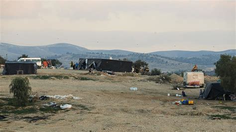 İ­s­r­a­i­l­,­ ­F­i­l­i­s­t­i­n­l­i­ ­b­e­d­e­v­i­ ­k­ö­y­ü­ ­A­r­a­k­i­b­­i­ ­2­0­7­­n­c­i­ ­k­e­z­ ­y­ı­k­t­ı­